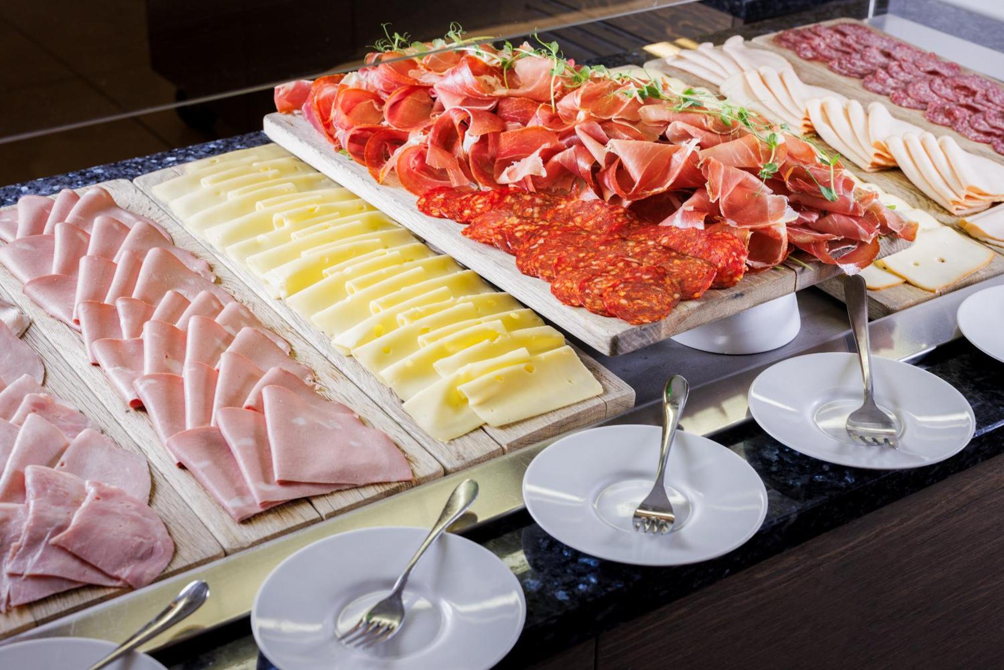 Socializing Hotel Mirna - Terme&Wellness Lifeclass Portorose Esterno foto