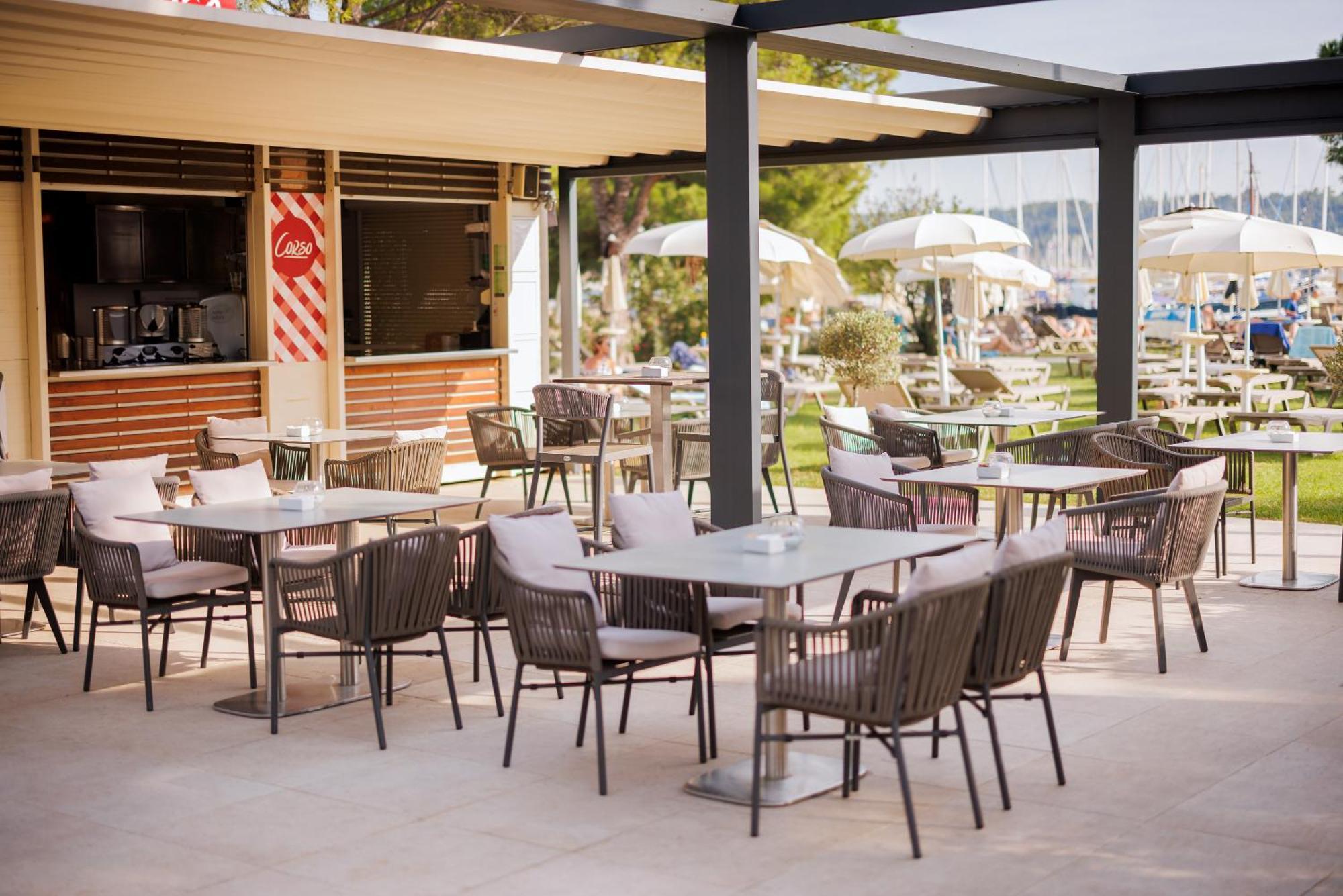 Socializing Hotel Mirna - Terme&Wellness Lifeclass Portorose Esterno foto