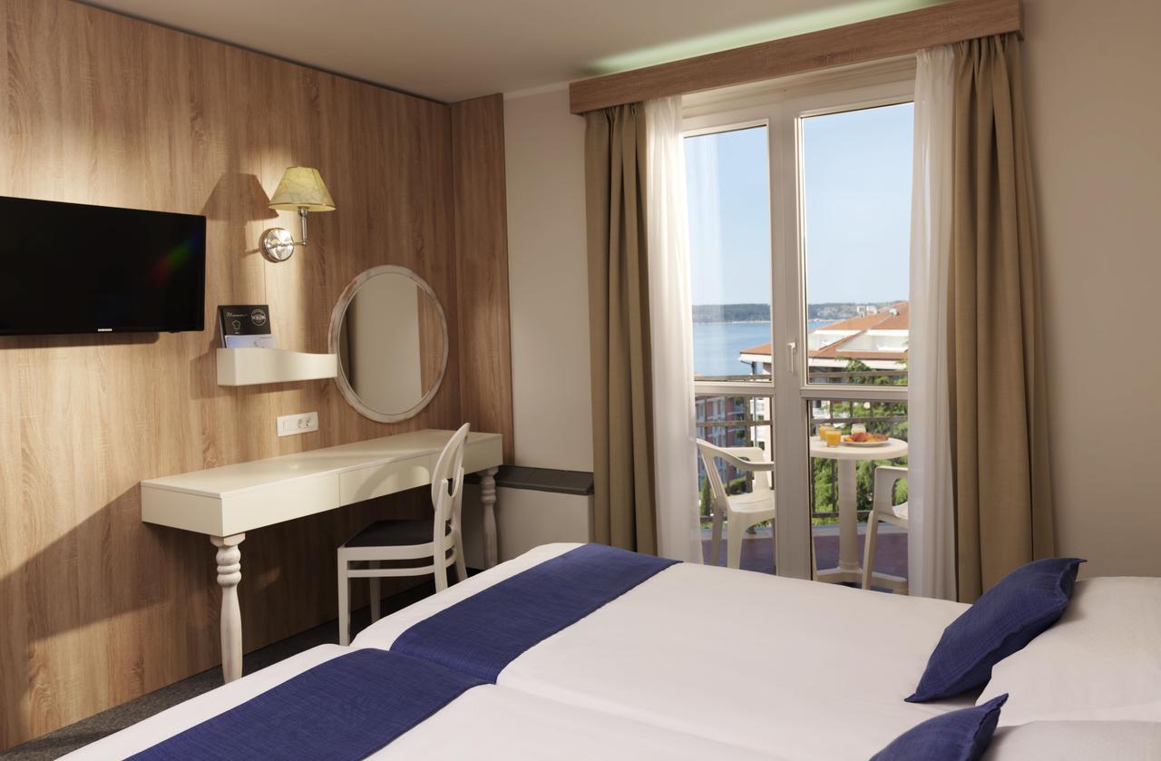 Socializing Hotel Mirna - Terme&Wellness Lifeclass Portorose Esterno foto