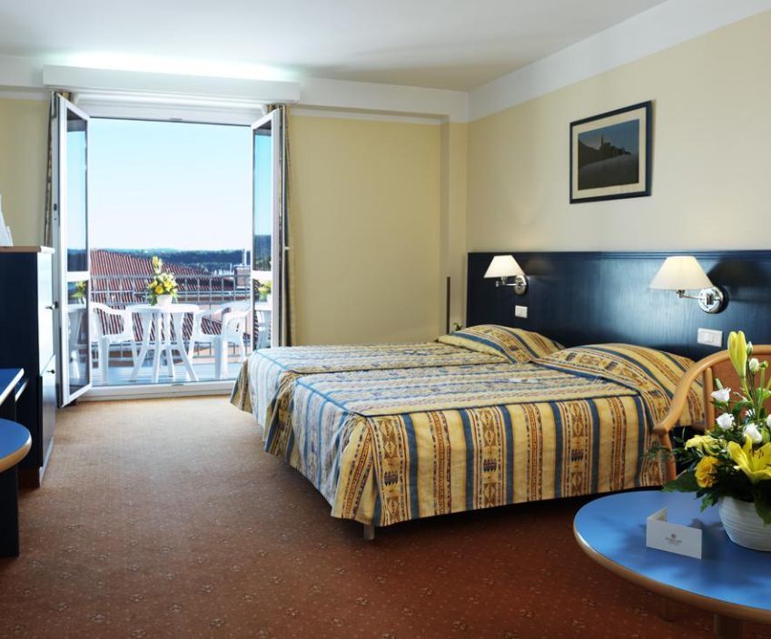Socializing Hotel Mirna - Terme&Wellness Lifeclass Portorose Esterno foto